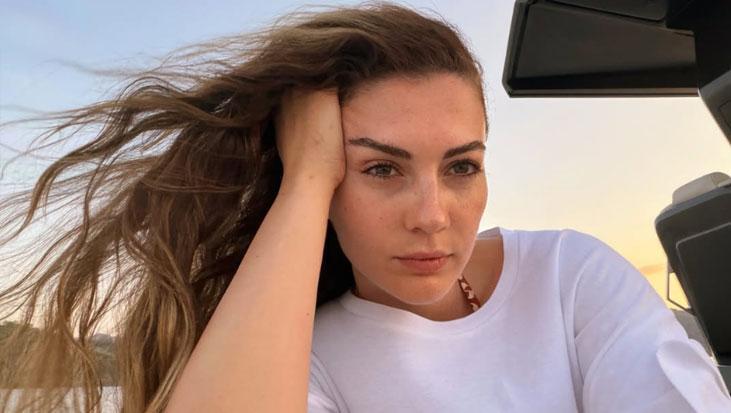 Onu hiç böyle görmediniz Burcu Özberk oklavayı eline alıp yufka açtı