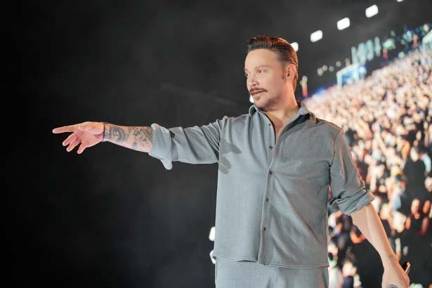 Sinan Akçıl Erzurumda fırtına gibi esti Festivalde coşku zirve yaptı