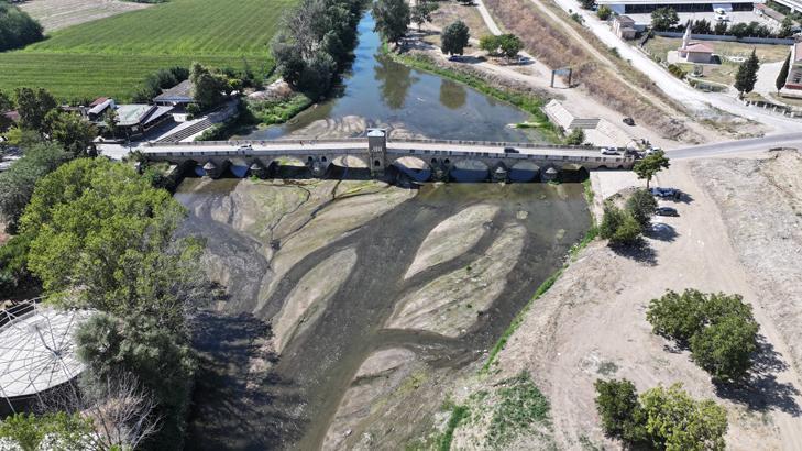 Tunca Nehri’nde şaşırtan görüntü Debi beşte bire düştü, ortaya çıkan manzara şaşırttı