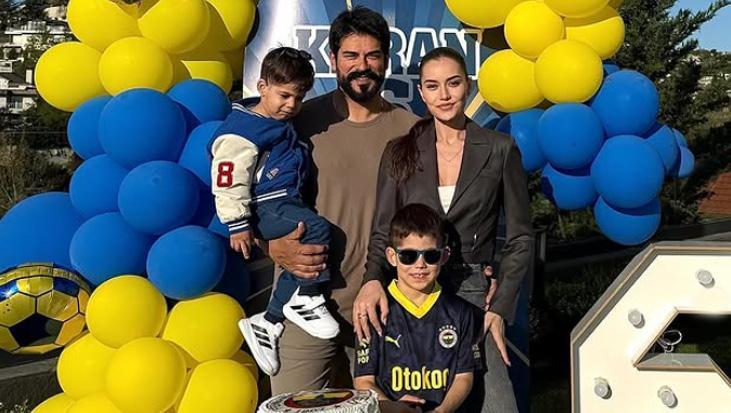 SET ARASINDA AİLESİNİN YANINA KOŞTU