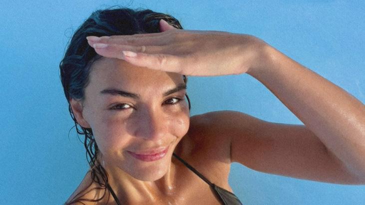 Ebru Şahin İzlanda tatilinden peş peşe paylaştı Havuz pozları olay oldu