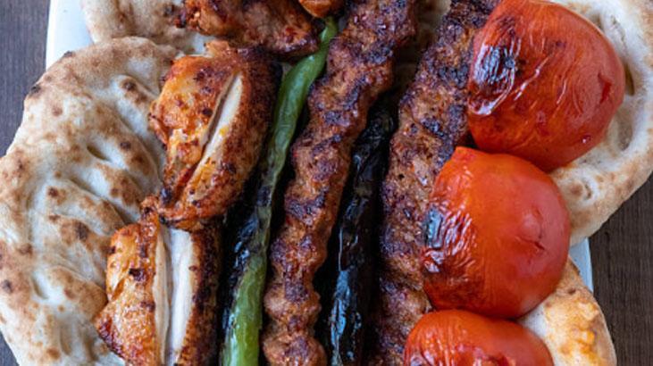 Hatay usulü gurme kağıt kebabı tarifi Lezzetine doymak mümkün değil, çok pratik