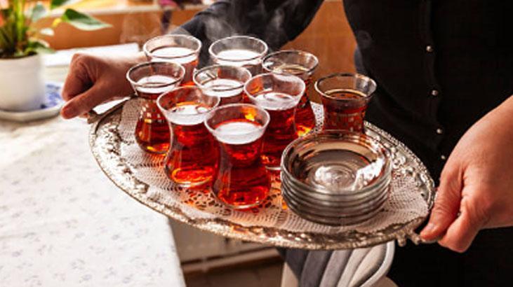 Çay suyuna bir parça ekleyin, hiç bayatlamasın Her bardak taze çıkıyor
