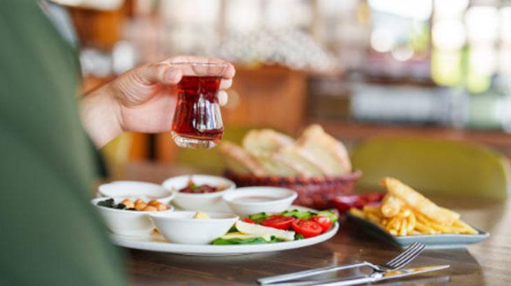Çay suyuna bir parça ekleyin, hiç bayatlamasın Her bardak taze çıkıyor