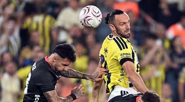 Fenerbahçe-Beşiktaş derbisinden fotoğraflar