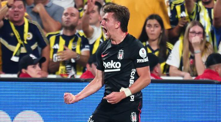 Beşiktaş beat Fenerbahçe 2-1 in Turkish League’s first derby