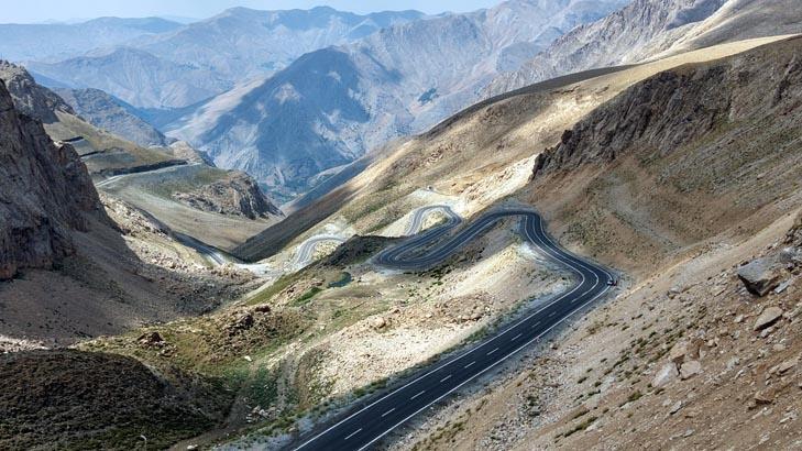 Türkiyede en zor ulaşıma sahip ilçesinin kaderini değiştirecek proje: Biz oraya saklı bahçe diyoruz