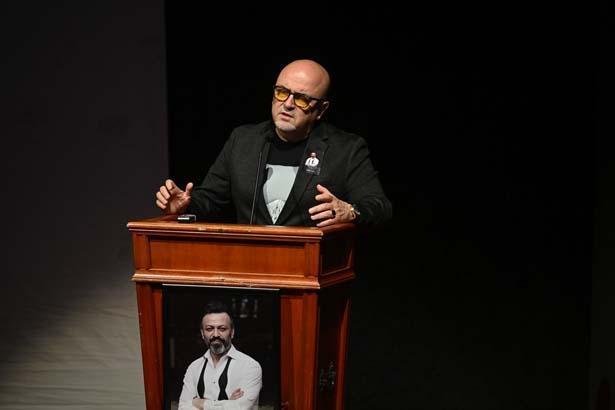 Oyuncu Serhat Kılıç son yolculuğuna uğurlandı