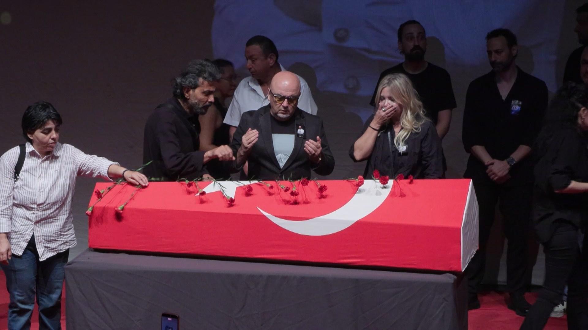 Serhat Kılıçın cenaze töreninde gözler onu aramıştı Ceyhun Fersoy: Lütfen beni affet