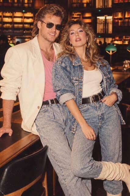 EGE KÖKENLİ İLE EŞİ LIOR AHITUV