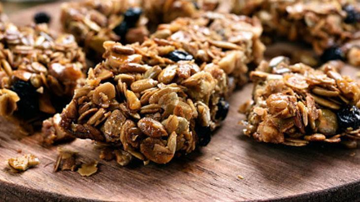 Yüksek proteinli besinler her zaman faydalı mı Yeni araştırma: Az olunca ömrü uzatıyor