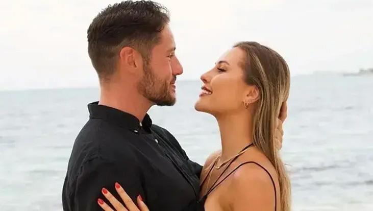 CHLOE LOUGHNAN ANNE OLMAYA HAZIRLANIYOR