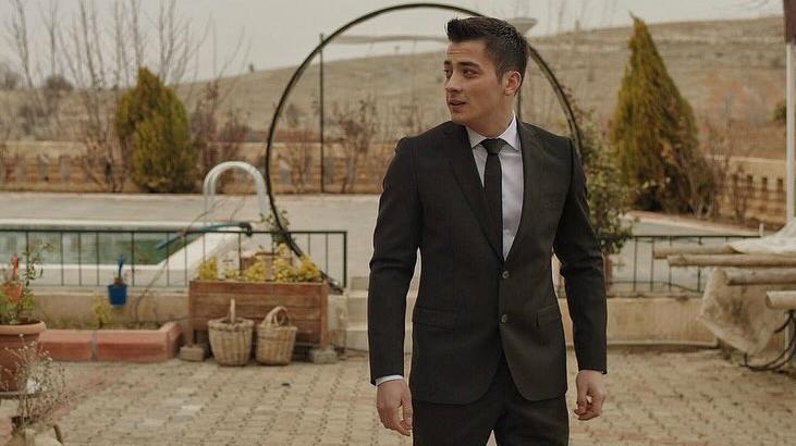 Uzak Şehir setinden paylaştı Atakan Özkaya ve Dilin Döğer çiftinden yeni kare