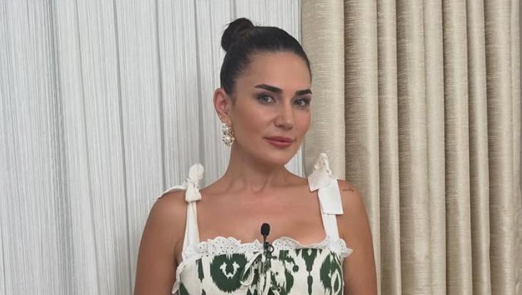 Buse Varol’un TikTok videosu olay oldu Bence mutluluğun yansıması dedi, bir tane daha çekti