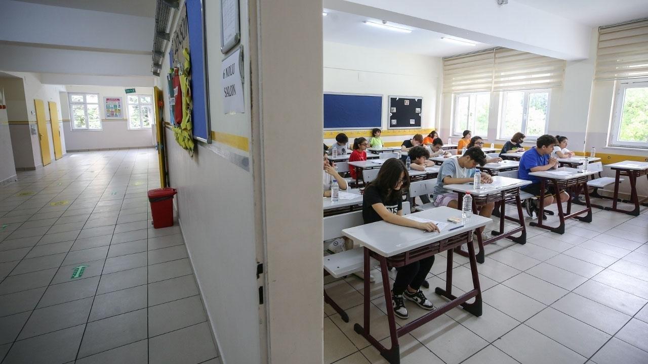 OKULLAR NE ZAMAN KAPANACAK