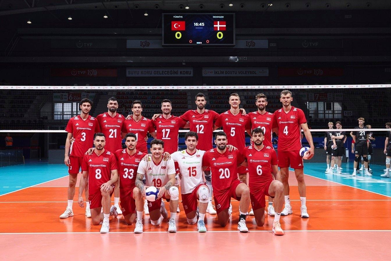 ROMANYA-TÜRKİYE 2026 CEV AVRUPA ŞAMPİYONASI MAÇI KAÇ KAÇ BİTTİ