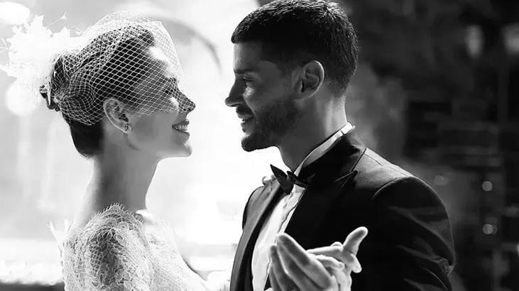 Dubaide romantik tatil Yıldız Çağrı Atiksoy ve Berk Oktay aşk tazeledi