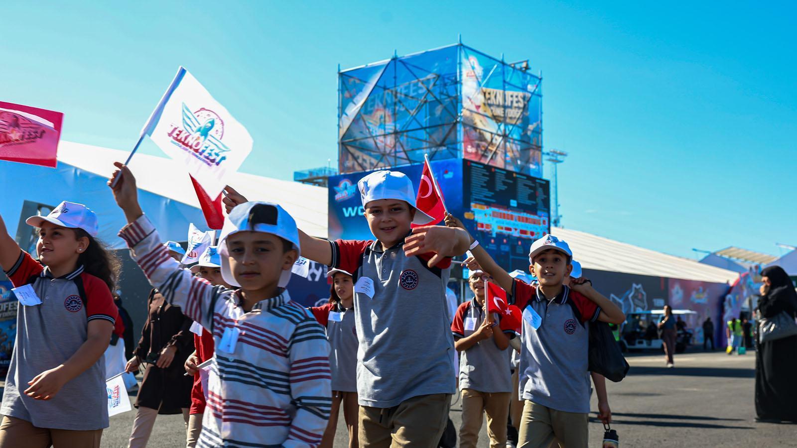 TEKNOFEST heyecanı Şanlıurfada başladı