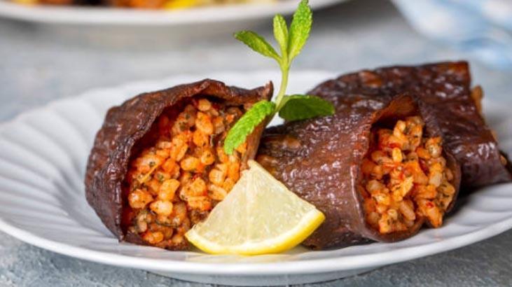 Ne dağılıyor ne eriyor Tam ölçülü ekşili kuru dolma tarifi