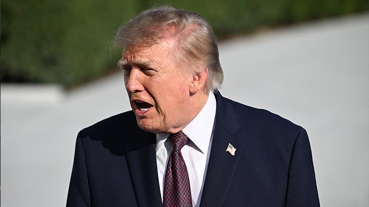 Trump says leak of B-2 strike plan delayed attack on Iran