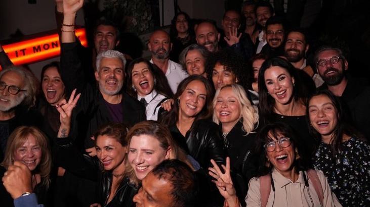 Hamile olan Gökçe Bahadır ile Merve Dizdar aynı karede bir araya geldi