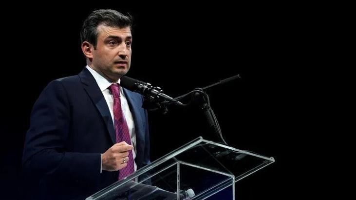 Bayraktar urges young scientists to prepare for future challenges