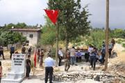 Şehit polis Özcan Şahin, kabri başında anıldı