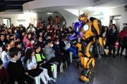 Balçova'da geleceğin mucitlerine 'Robot Show'