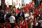 Aliağa, 30 Ağustos'ta kırmızı-beyaza büründü