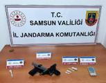 Samsun’da şüpheli hareketler yapan iki kişi yakayı ele verdi