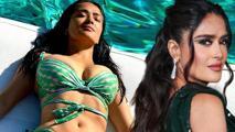 Kim der 57 yaşında diye! Salma Hayek'in bikinili pozları olay oldu