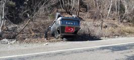 Adana'da otomobil takla attı; 6 yaralı