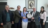 Çay'da vergi rekortmenlerine plaket