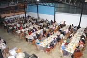 Tokat'ta ramazan ayının son gününde erkekler kadınlara hizmet etti