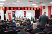 Van'da kurum amirleriyle muhtarlar bir araya geldi