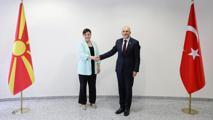 Bakan Şimşek, Kuzey Makedonyalı mevkidaşı ile bir araya geldi