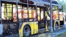 Başakşehir'de İETT otobüsü alev alev yandı