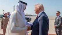 Trump: Katar ve Suudi Arabistan ziyaretinde trilyonlarca dolar yatırım topladık