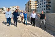 Midyat Belediye Başkanı Şahin, inşasına başlanılan sosyal tesisle ilgili incelemelerde bulundu