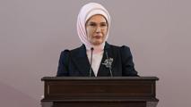 Emine Erdoğan'dan Babalar Günü mesajı