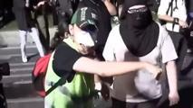 Saraçhane'de tehdit içeren söylemlerde bulunan maskeli gösterici gözaltına alındı