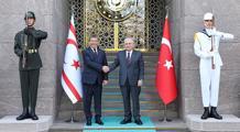 Bakanı Güler KKTC Başbakanı Üstel ile görüştü