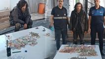 Ekipler şoke oldu! Dilencinin üzerinden binlerce lira çıktı