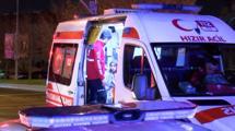 İstanbul -Sultangazi'de 27 katlı otelde yangın: 4 kişi hastaneye kaldırıldı