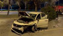 İstanbul - Kartal’da sürücüsünün makas attığı otomobil, taksiye çarptı: 3 yaralı