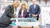İzmir’de tasarımın iyisi tartışılıyor