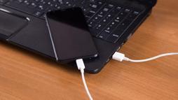 Hem pil ömrünü hem donanımı öldüren alışkanlık! Üstelik verileriniz de risk altında