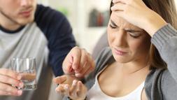 Ağrı kesici her zaman çözüm değil! Migren, ‘ilaca bağlı baş ağrısı’na dönüşebilir