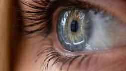 Katarakta bağlı görme kaybını önleyen detay! Kontrol şart