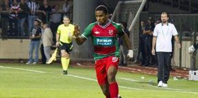 Karşıyaka puan silmeden kurtardı